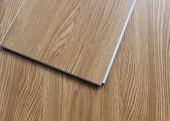 SPCのIXPEの泡との堅いかちりと言う音の乾燥した背部ビニールの板のフロアーリングの木製の質